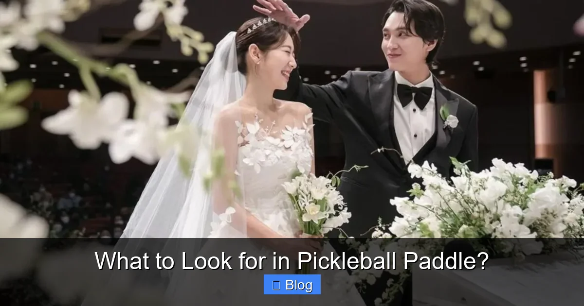 What to Look for in Pickleball Paddle?